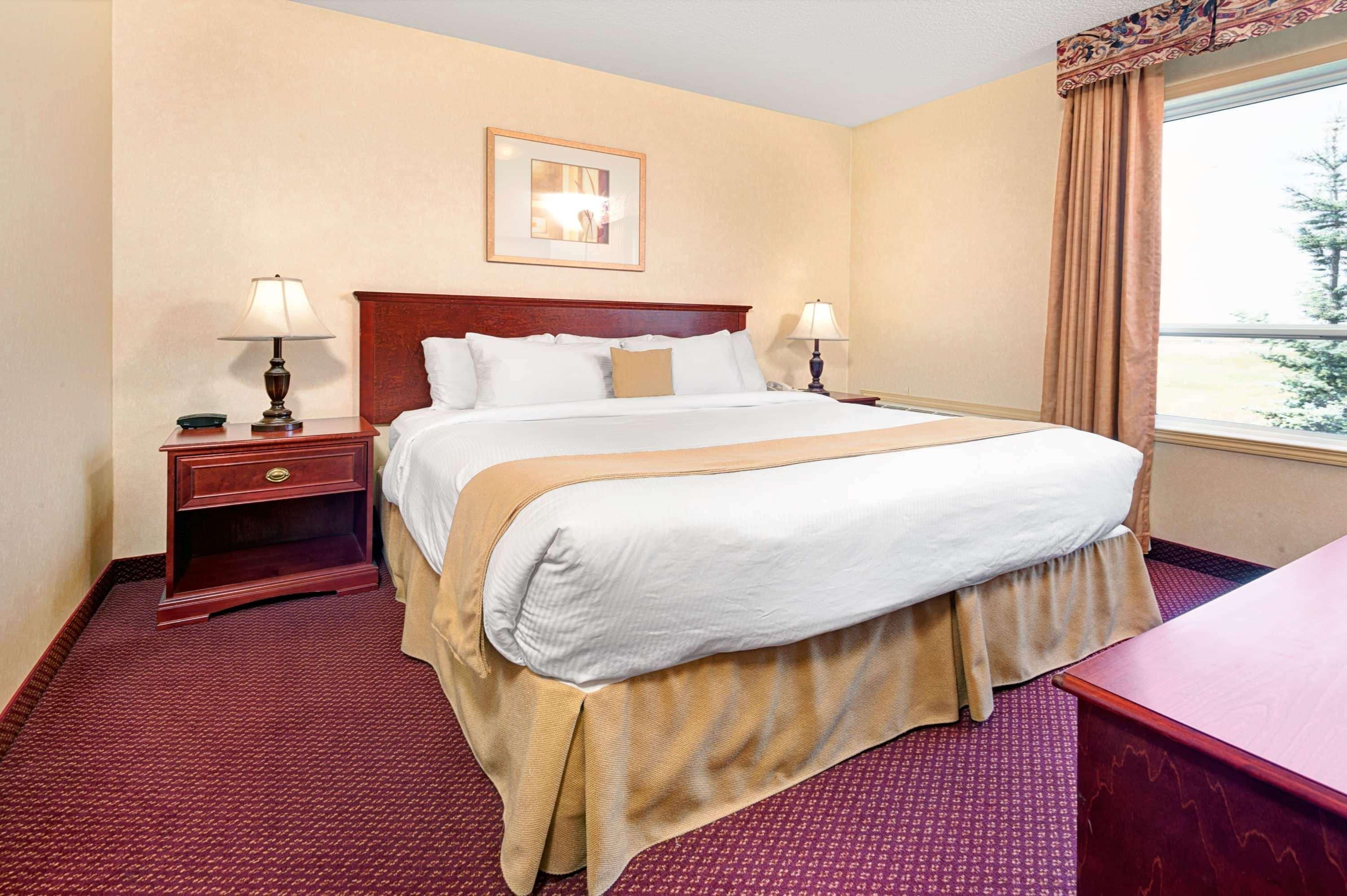 Quality Inn & Suites Edmonton International Airport Leduc Eksteriør bilde