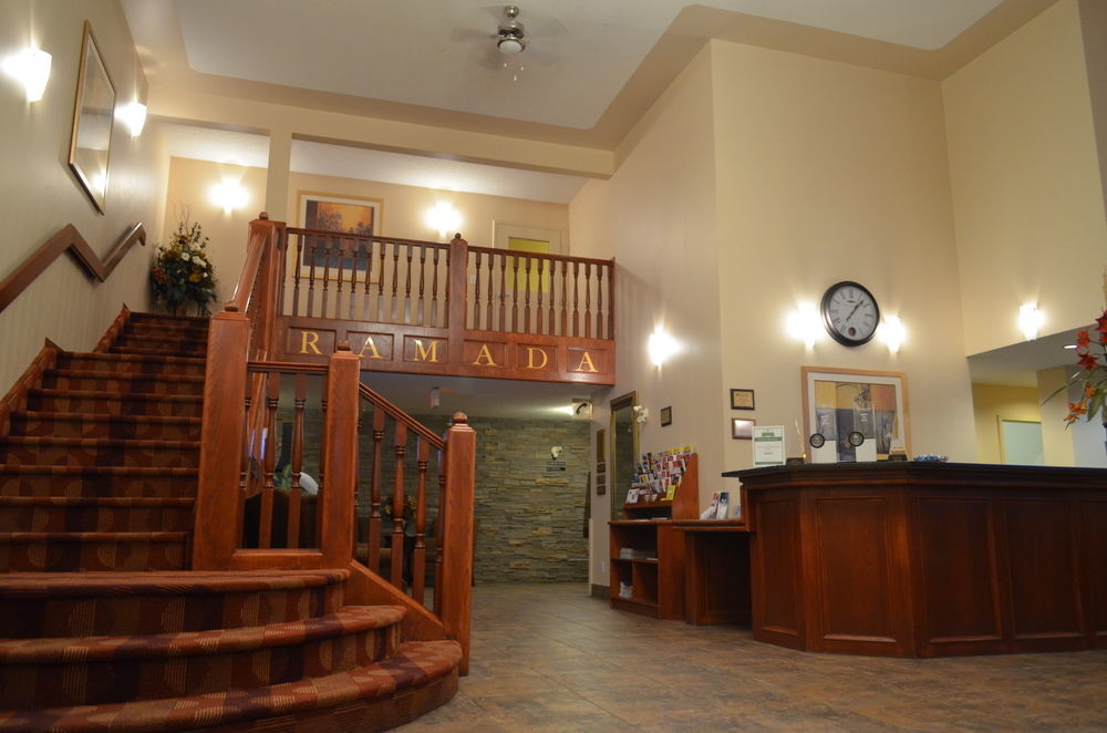 Quality Inn & Suites Edmonton International Airport Leduc Eksteriør bilde