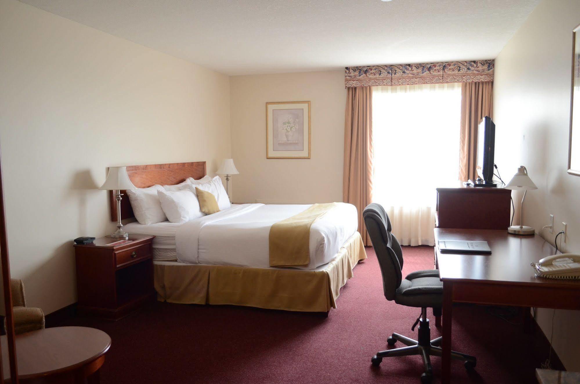 Quality Inn & Suites Edmonton International Airport Leduc Eksteriør bilde