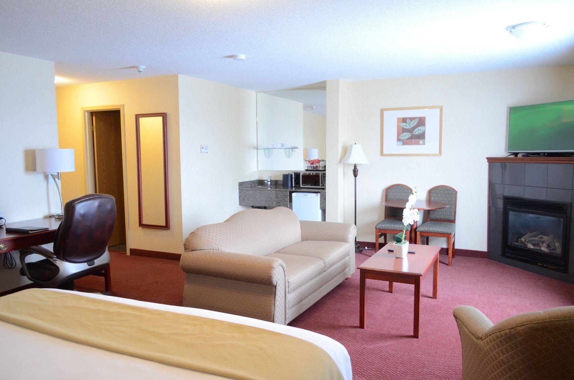 Quality Inn & Suites Edmonton International Airport Leduc Eksteriør bilde